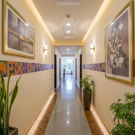 Fabhotel Amaltas-2