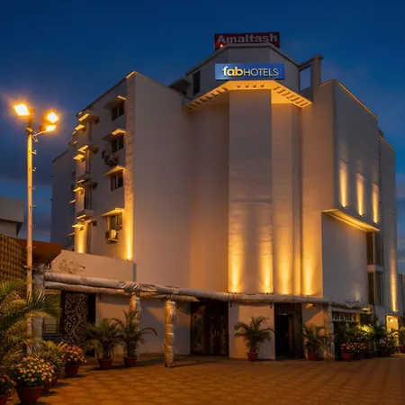 Fabhotel Amaltas-3