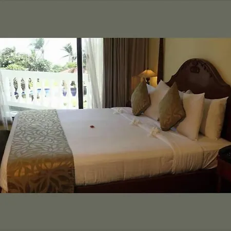 The Hans Coco Palm Beachfront Resort-2