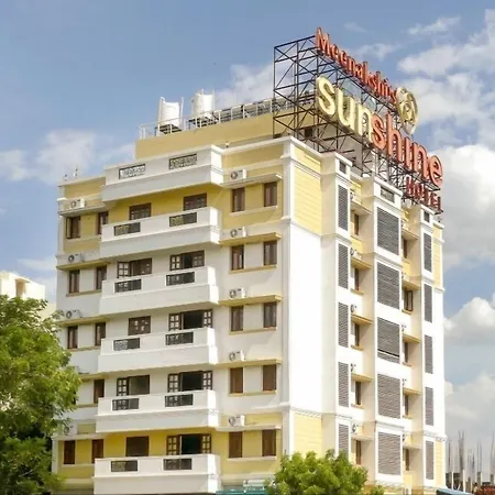 Meenakshi'S Sunshine Hotel-2