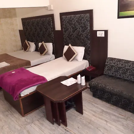 Hotel Goyal-3
