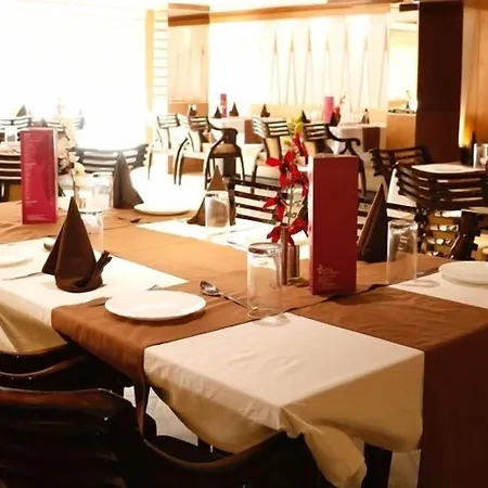 Hotel Shelter-2