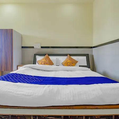 Spot On Indirasagar Executive-2