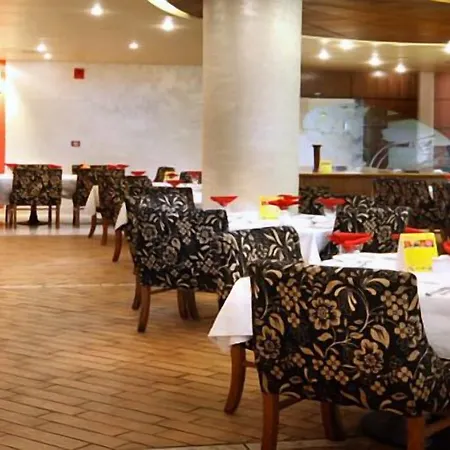 Hotel Milan Palace-3