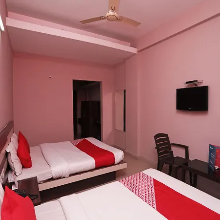 Oyo 6274 Hotel Janaki Residency-2