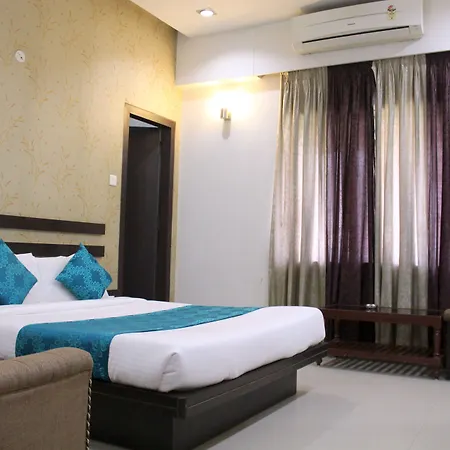 Hotel Aarya Inn-2