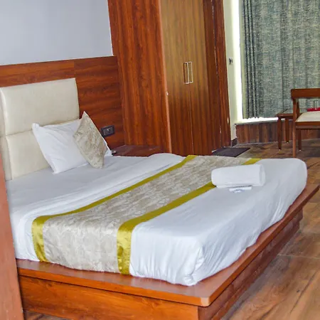Fabhotel The Golf Inn - Nr Botanical Garden Metro-2