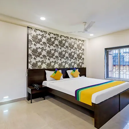 Itsy Hotels Neeranand Plaza, Bhawanipur-2