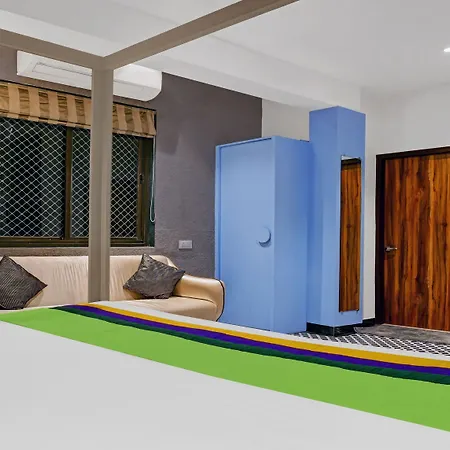Itsy Hotels Banana Boutique-3