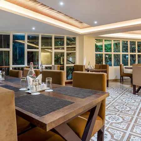 Itsy Hotels Meraki Grand, Mg Road-3