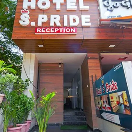 Fabhotel S Pride-2