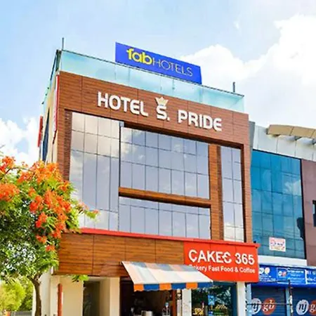 Fabhotel S Pride-2