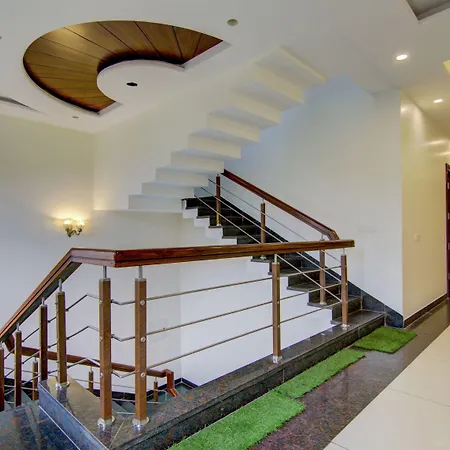 Itsy Hotels Gm Residency-2