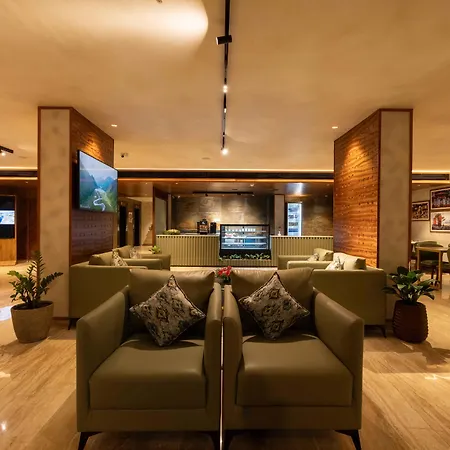 Luxo Kochi-3