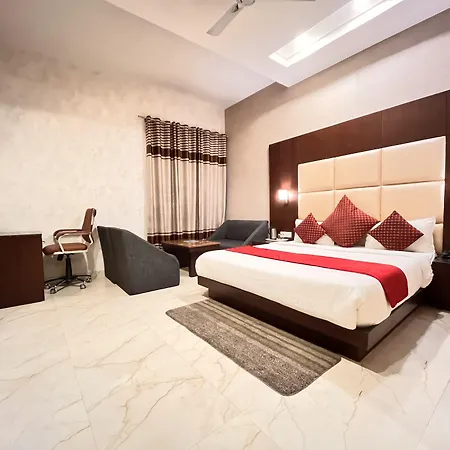 Hotel The Onix-2