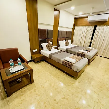 Sheraton Grande At Puratchi Thalaivar Dr Mgr Central Railway Station-3
