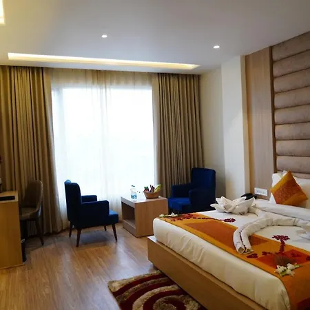 Hotel Rrv Premier-3