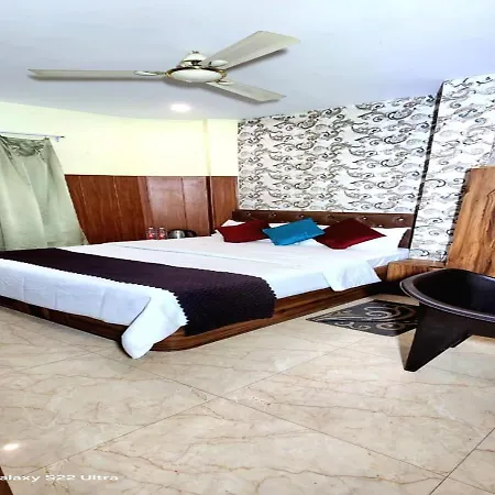 Hotel Rudra Paradise-3