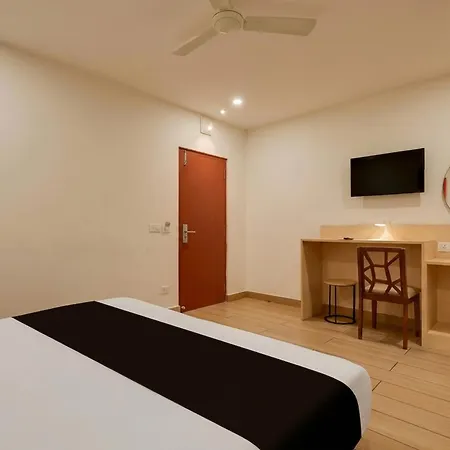 Super Oyo Townhouse Visakhapatnam-2