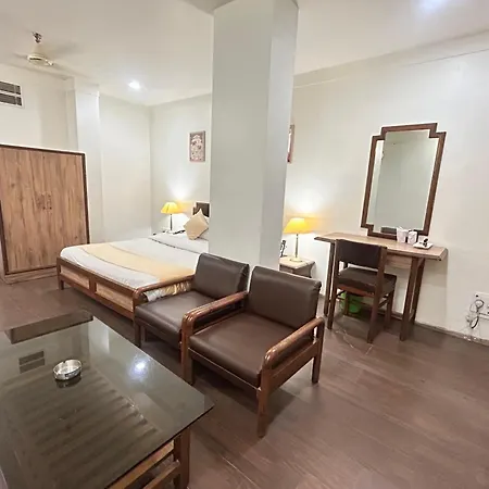 Hotel Kartik-3