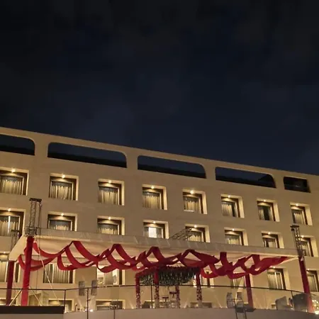 Hotel Waterlily-3