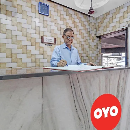 Super Hotel O Rajdoot Near Phoenix Palladium-2