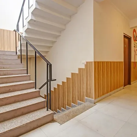 Super Townhouse Kachnar House Vikas Nagar-2