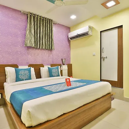 Hotel O Green Land-3