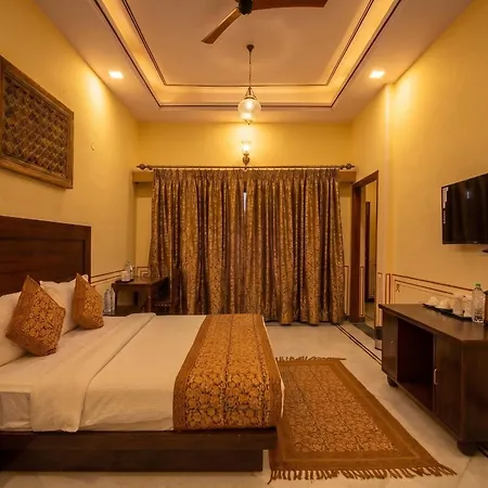 Aaram Baagh Maheshwar-3