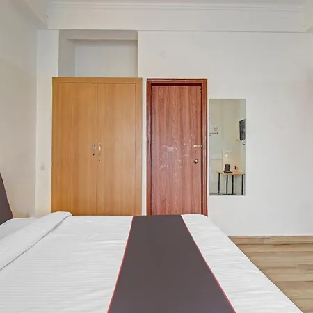 Super Townhouse Kachnar House Vikas Nagar-3