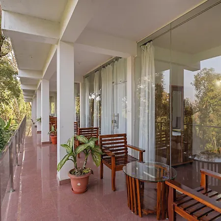 Itsy Hotels Jammabane Cottage, 5 Minutes To Mountain View Coffee Plantation-2