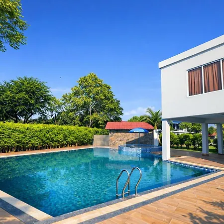 Las Cabanas Resort-2