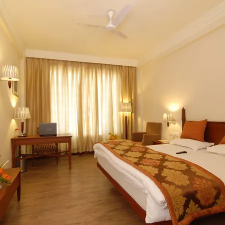 Chanakya Bnr Hotel-2
