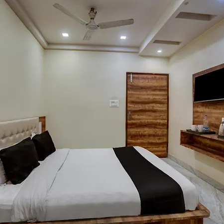 Spot On Sai P Guest House-2