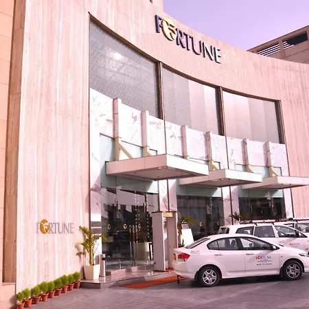 Fortune Sector 27, Noida - Member Itc Hotels' Group-2