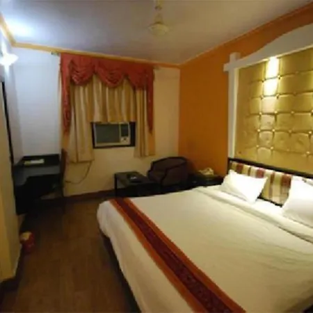 Hotel Suncity International-3