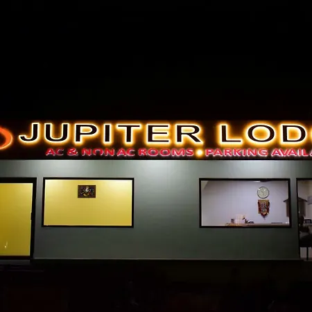 Jupiter Lodge-3