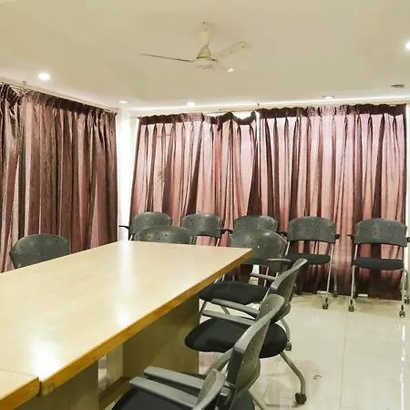 Itsy Hotels Hill View Ex-2