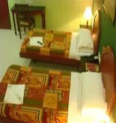 Hotel Peninsula-2