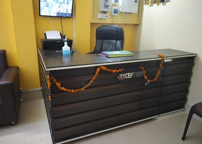 Hotel Awadh Kailash