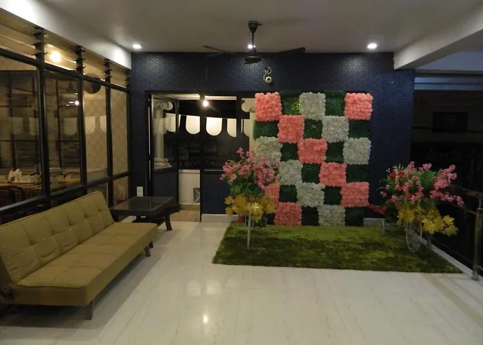 Shivani Palace Hotel, Restaurant & Party Hall