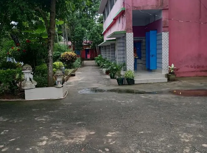 Labanya Guest House
