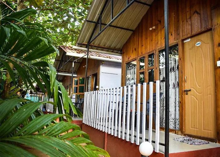 Palolem Cottages