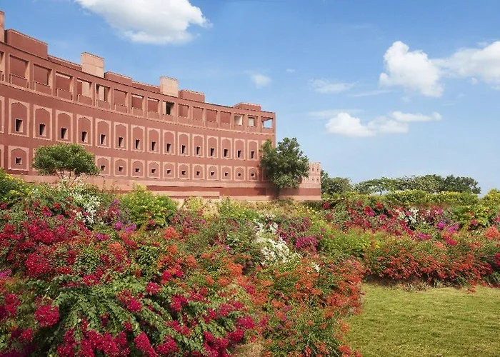 Jaipur Luxury Resorts