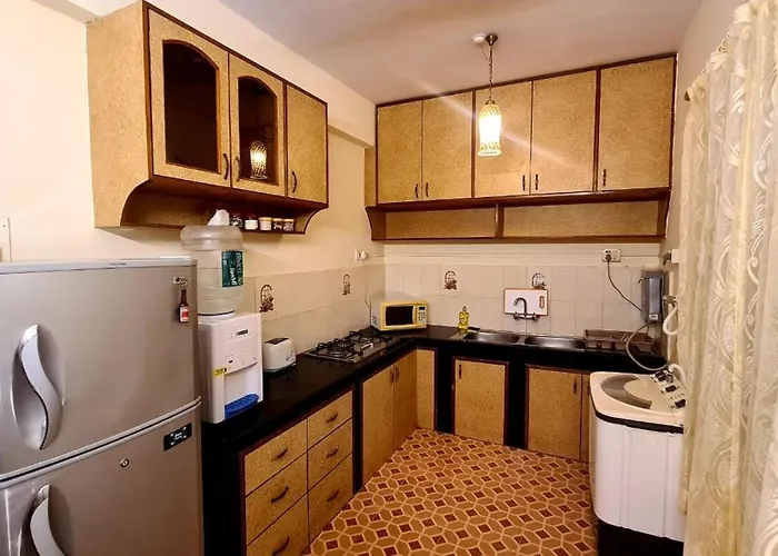 Ruby Apartments 4