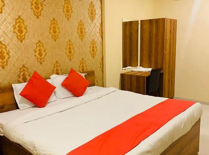 Hotel Neelkanth