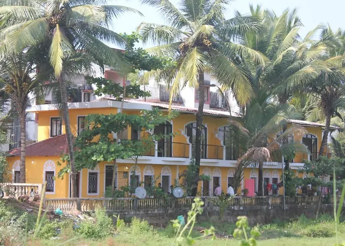 Country View Cottage Colva