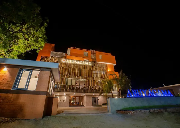 Abhyagama Hotel
