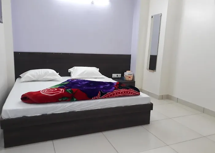 Hotel Chouhan Paradise