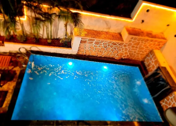 Fogg Villa - Valley View / Swimming Pool / Ac